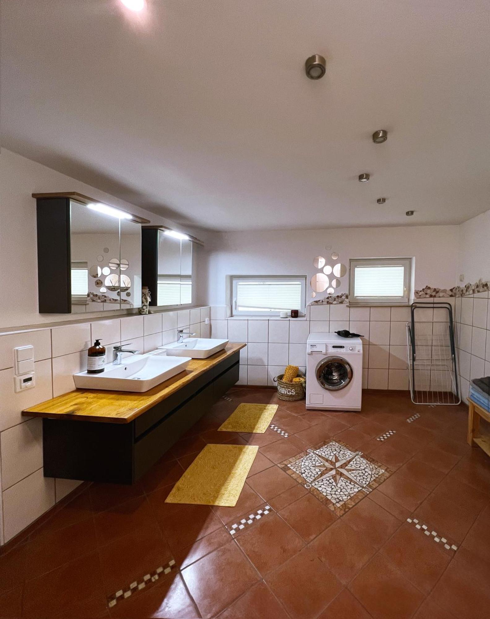 Haus Am Berzdorfer See - 3 Schlafzimmer - Ganzes Haus Zur Alleinnutzung - Terrasse - Hochwertige Ausstattung Гёрлиц Экстерьер фото