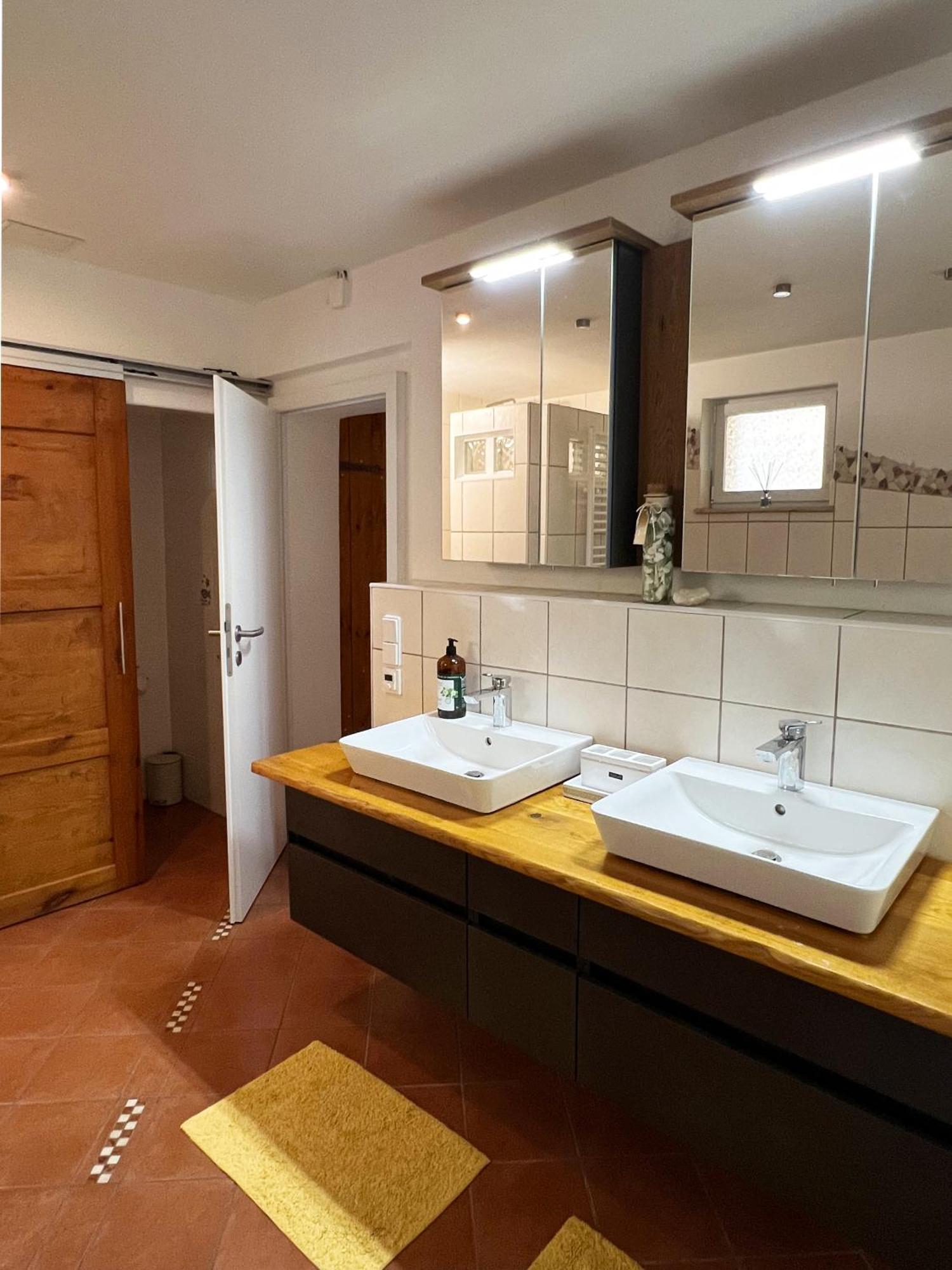 Haus Am Berzdorfer See - 3 Schlafzimmer - Ganzes Haus Zur Alleinnutzung - Terrasse - Hochwertige Ausstattung Гёрлиц Экстерьер фото