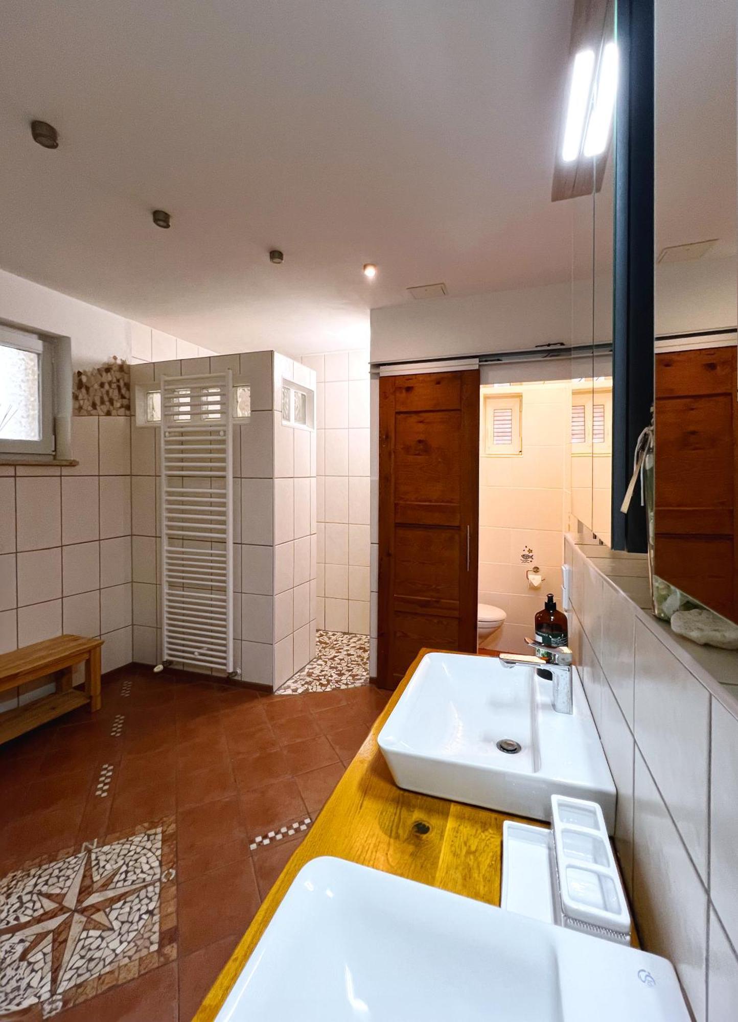 Haus Am Berzdorfer See - 3 Schlafzimmer - Ganzes Haus Zur Alleinnutzung - Terrasse - Hochwertige Ausstattung Гёрлиц Экстерьер фото